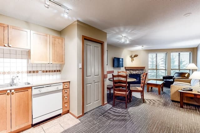 Condo, 1 Bedroom