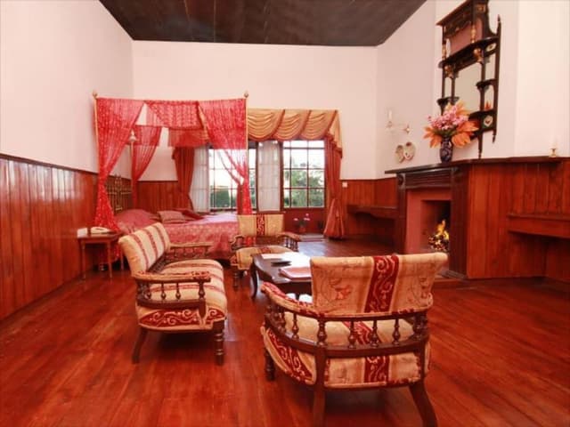 Vintage suite