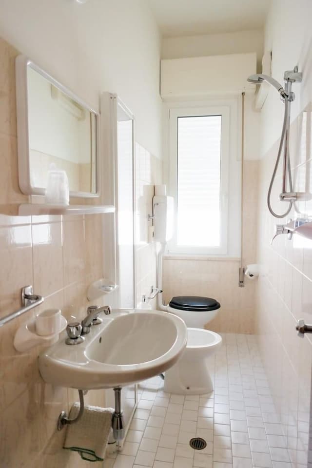 Comfort Quadruple Room, Balcony