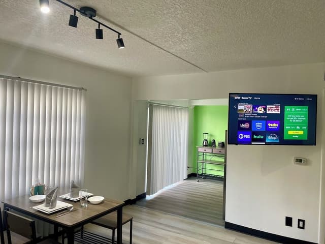 Pool View Design Suite H/J