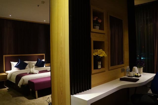Greens Suites Room