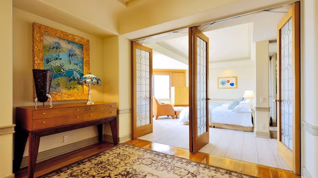 Penthouse Suite, Lounge access - Non Smoking