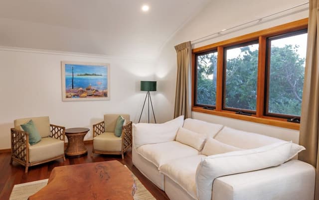 Birdwing Suite