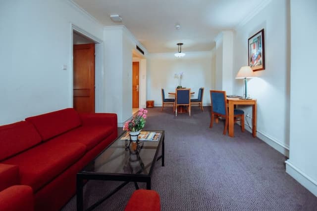 Deluxe Suite Historical Non Smoking