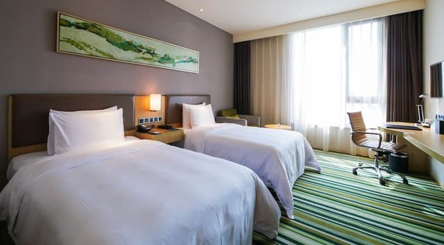 Superior Room, 2 Twin Beds, Lake View