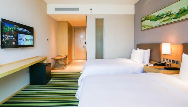 Superior Room, 2 Twin Beds, Lake View