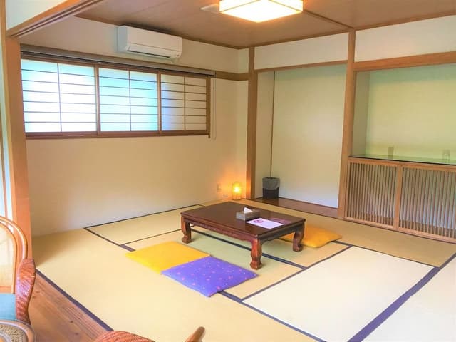 Japanese Ensuite Room, Mountain View