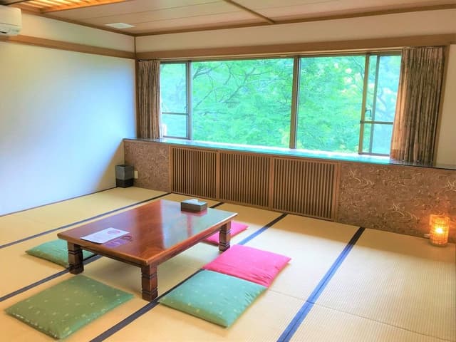 Standard Japanese Room 4-6 people, Mountain View