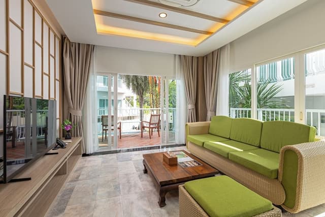 New 1 Bedroom Junior Suite