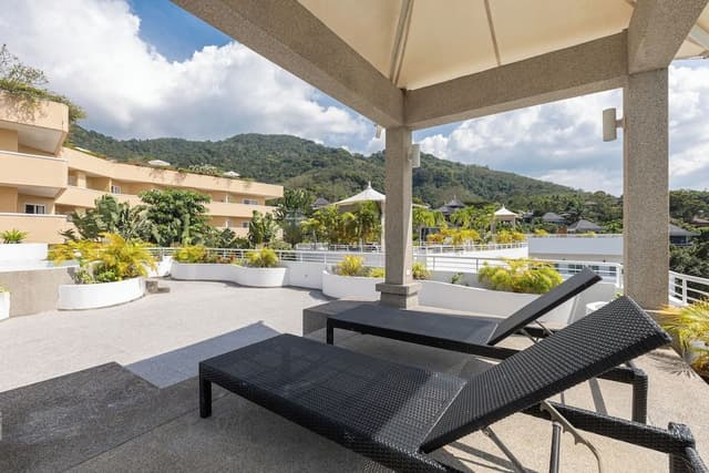 New Three Bedroom Family Suite with Jacuzzi (One-time free minibar)