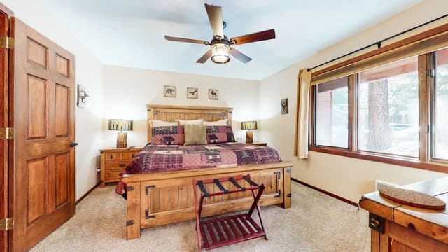 Condo, 2 Bedrooms