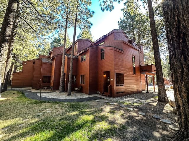 Condo, 3 Bedrooms