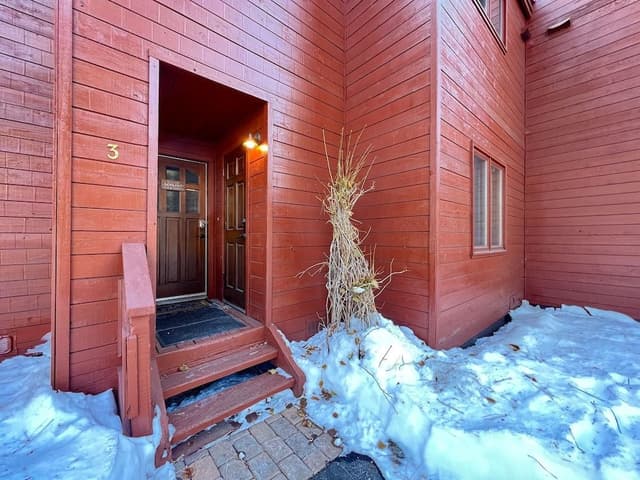 Condo, 2 Bedrooms