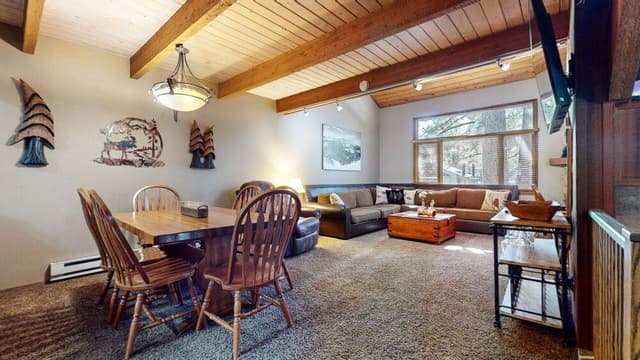 Condo, 3 Bedrooms