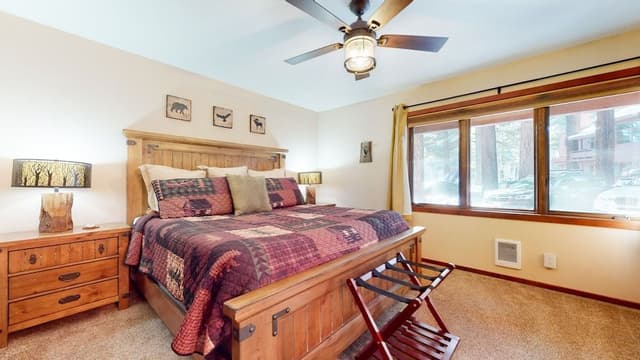 Condo, 2 Bedrooms