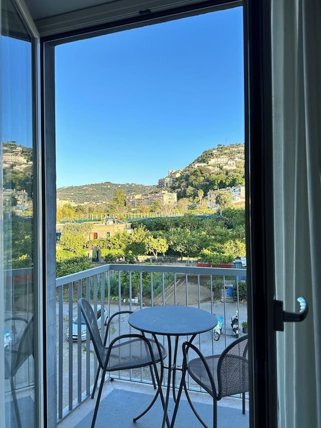Classic Room, Balcony