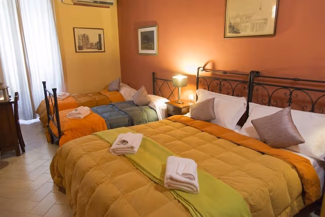 Triple Room