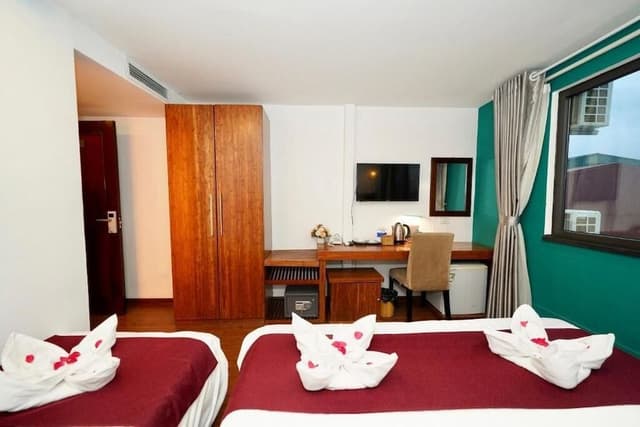 Deluxe Triple Room