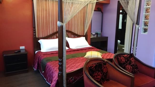Superior Double Room (Eastern)