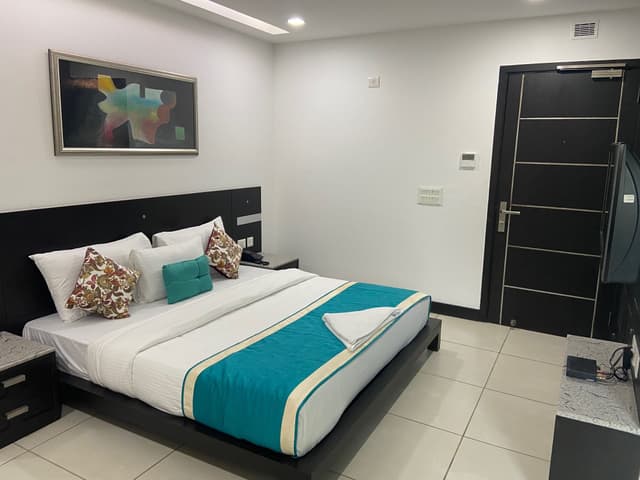 Super Deluxe Room