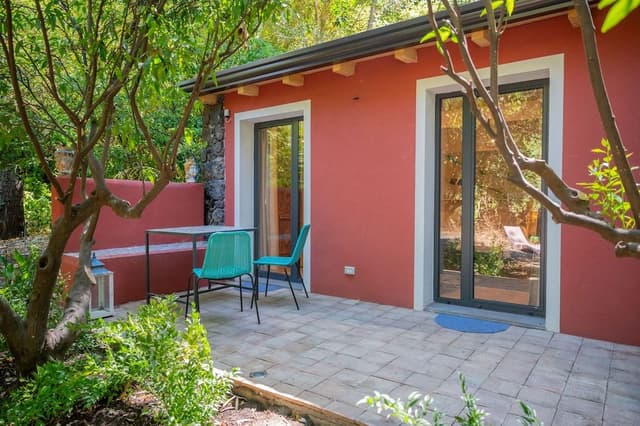 Deluxe Apartment, 1 Bedroom, Garden View (4 pax)