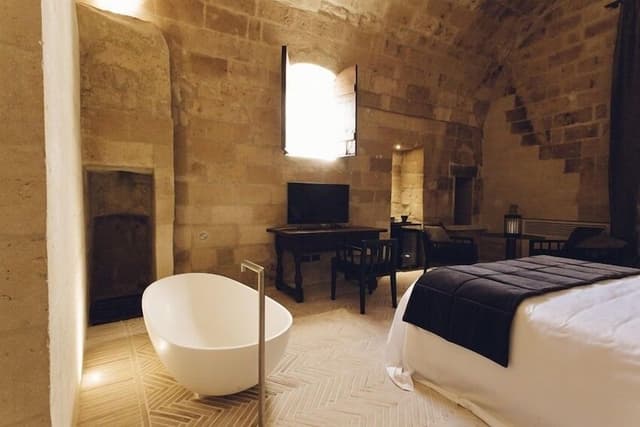 Exclusive Studio Suite