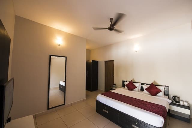 Superior AC Room