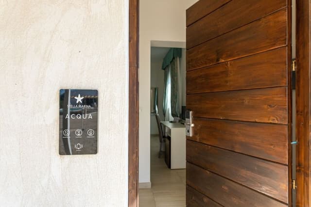 Superior Double or Twin Room, Pool View