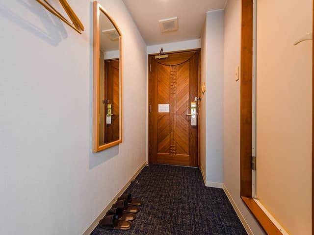 Semi Double/14sqm/Main Building(Smoking)