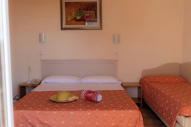 Classic Quadruple Room