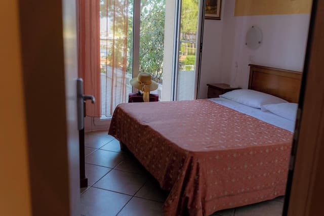 Classic Double Room, 1 Double or 2 Twin Beds, Non Smoking