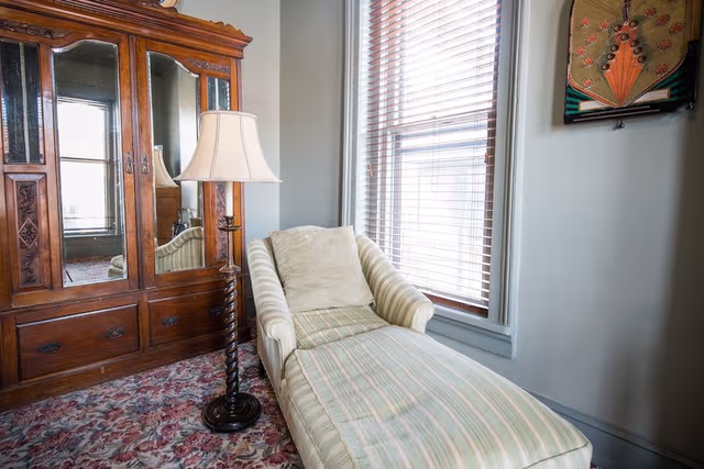 Executive King Suite, 1 King Bed (Historic)