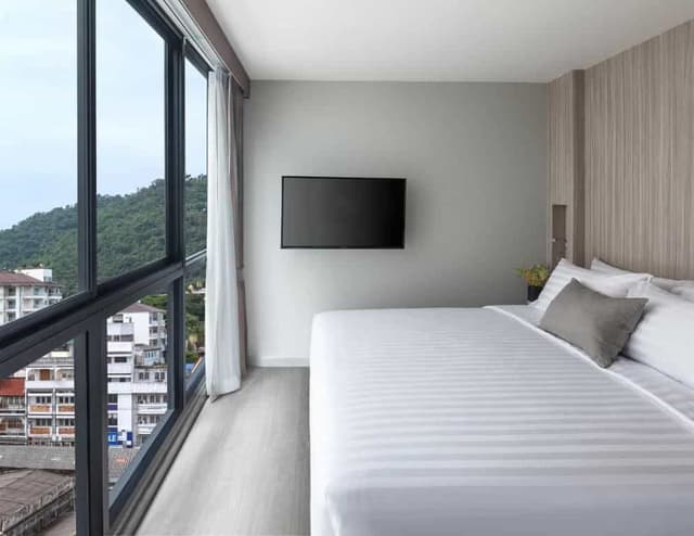 Suite with Balcony