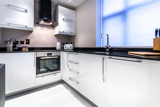 Executive Apartment, 2 Bedrooms, Kitchen