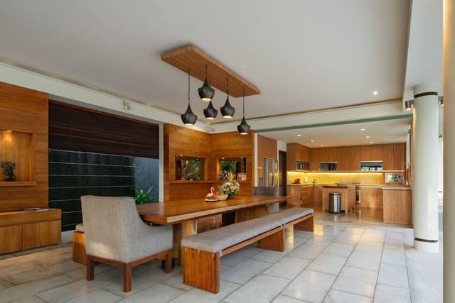 3 Bedrooms Villa with Luxury Benefits