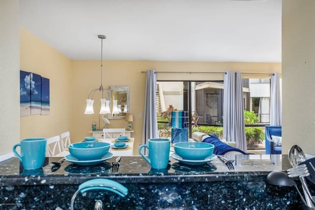 Condo (Bay Oaks Ground Floor)