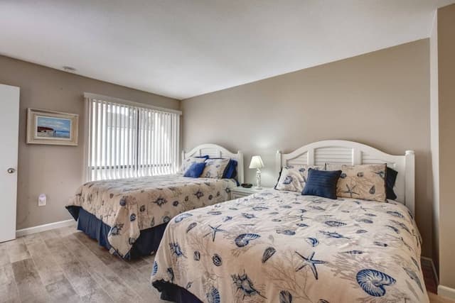 Condo (Bay Oaks C 2nd Floor)