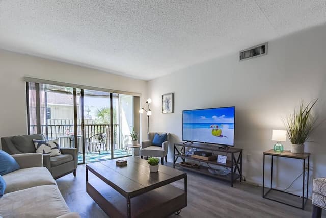 Condo (Bay Oaks On the Bay 3rd Floor)