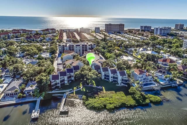 Condo (Bay Oaks Ground Floor)