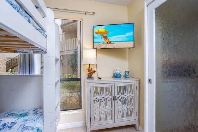 Condo (Bay Oaks Ground Floor)