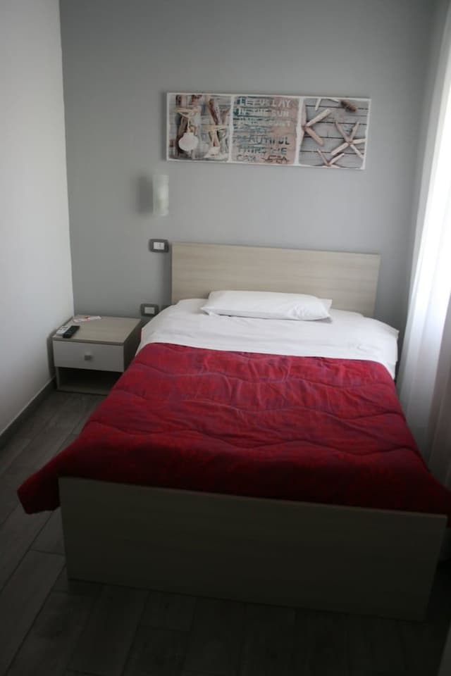 Single Room, Ensuite, Ocean View