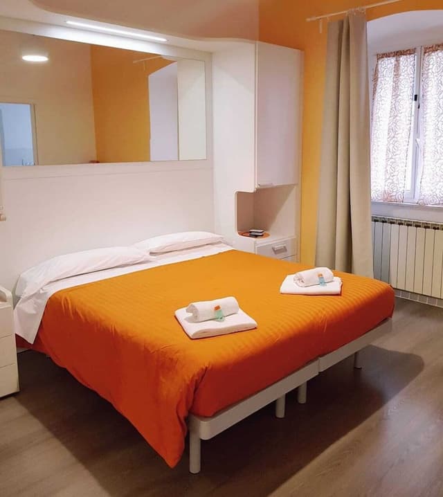 Double or Twin Room, Private Bathroom