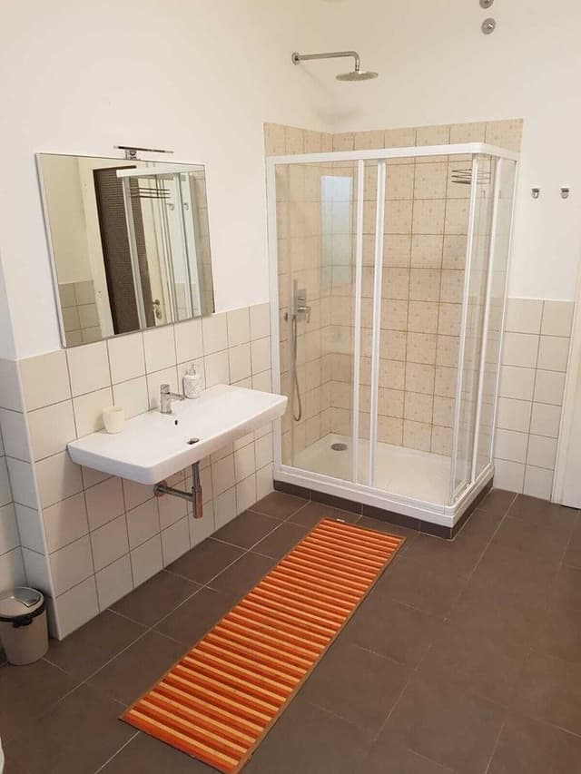 Double or Twin Room, Shared Bathroom