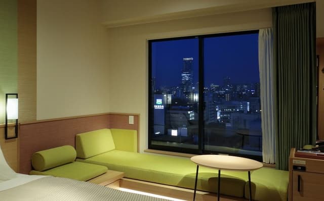 Executive Delux King Room with Sofa Bed, Super City View, Non Smoking