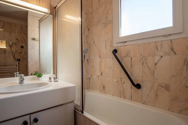 Studio, 2 Twin Beds, Balcony, Mountain View