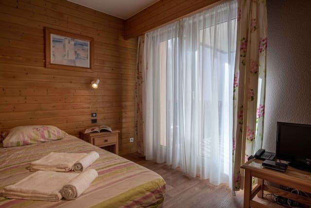 Studio, 1 Twin Bed, Balcony