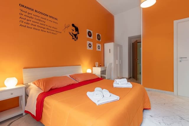 Comfort Room, 1 Queen Bed with Sofa bed, Private Bathroom, Garden View