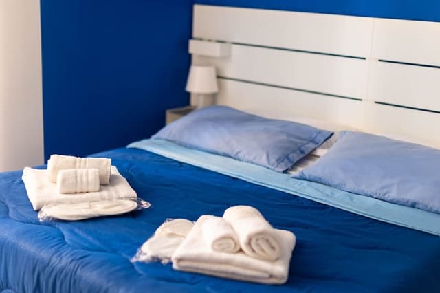 Standard Double Room, 1 Queen Bed, Private Bathroom, City View