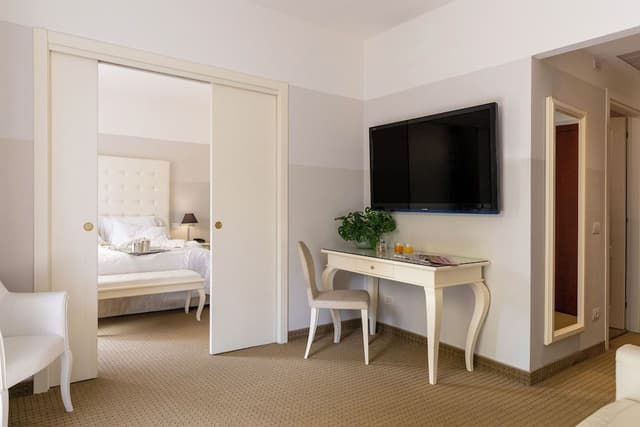 Superior Suite
