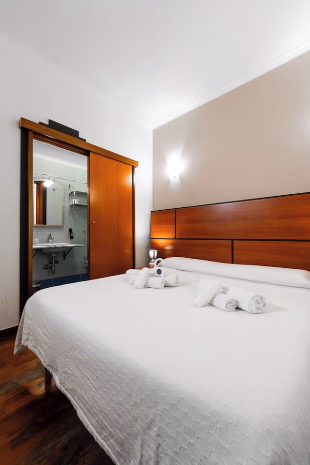 Classic Double Room